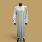 Silver Style Omani -- Men's Thobes/Jubbah